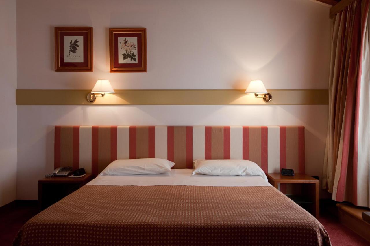 Eurohotel Palace Маниаго Экстерьер фото