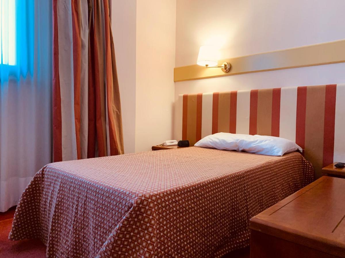 Eurohotel Palace Маниаго Номер фото